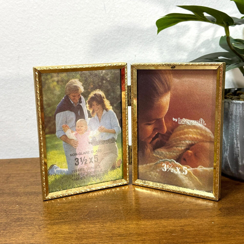 Vintage Brass Folding Picture Frame Bifold Photo Gold 3.5 x 5.25 Ornate